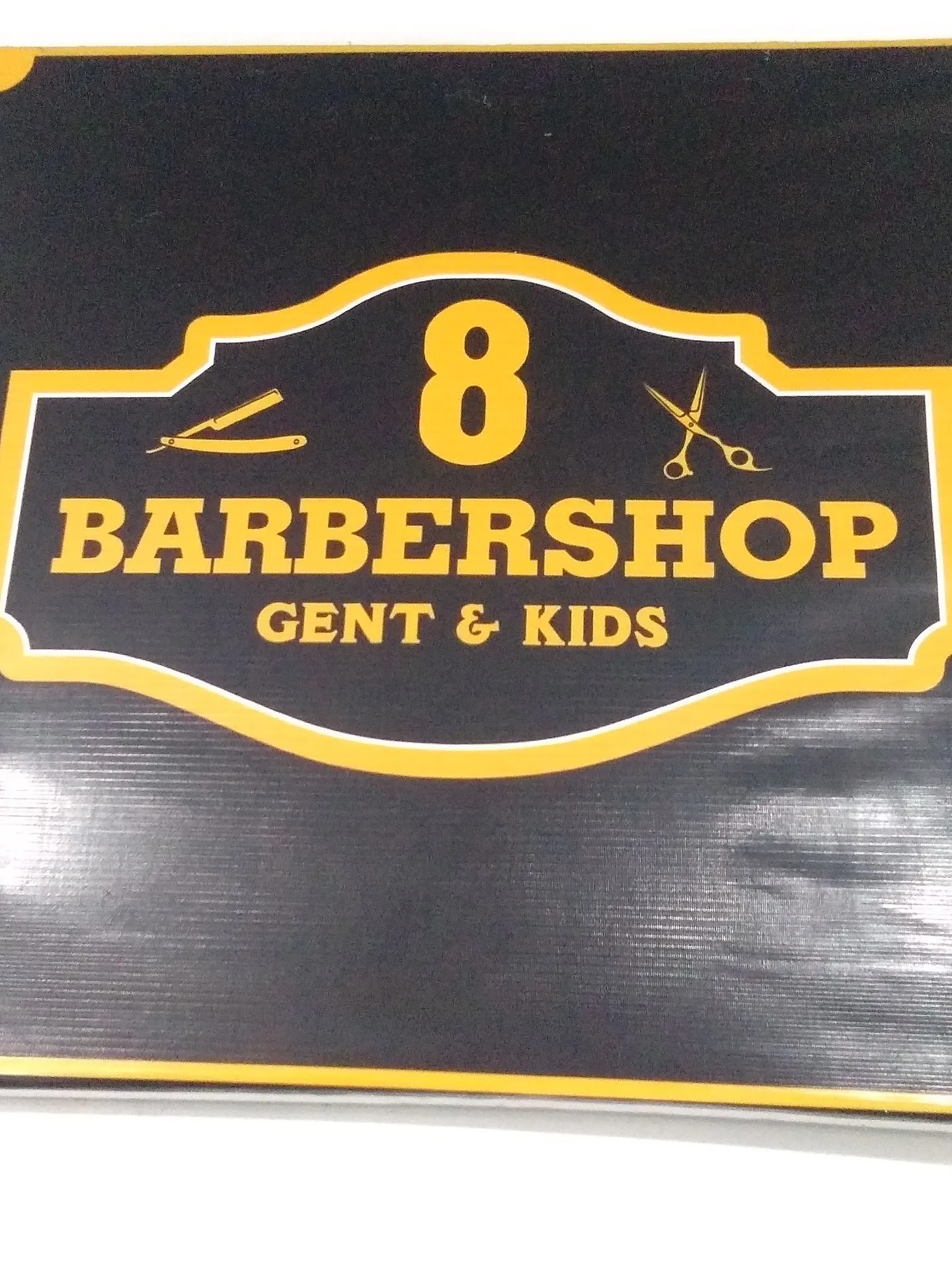 8 Barbershop