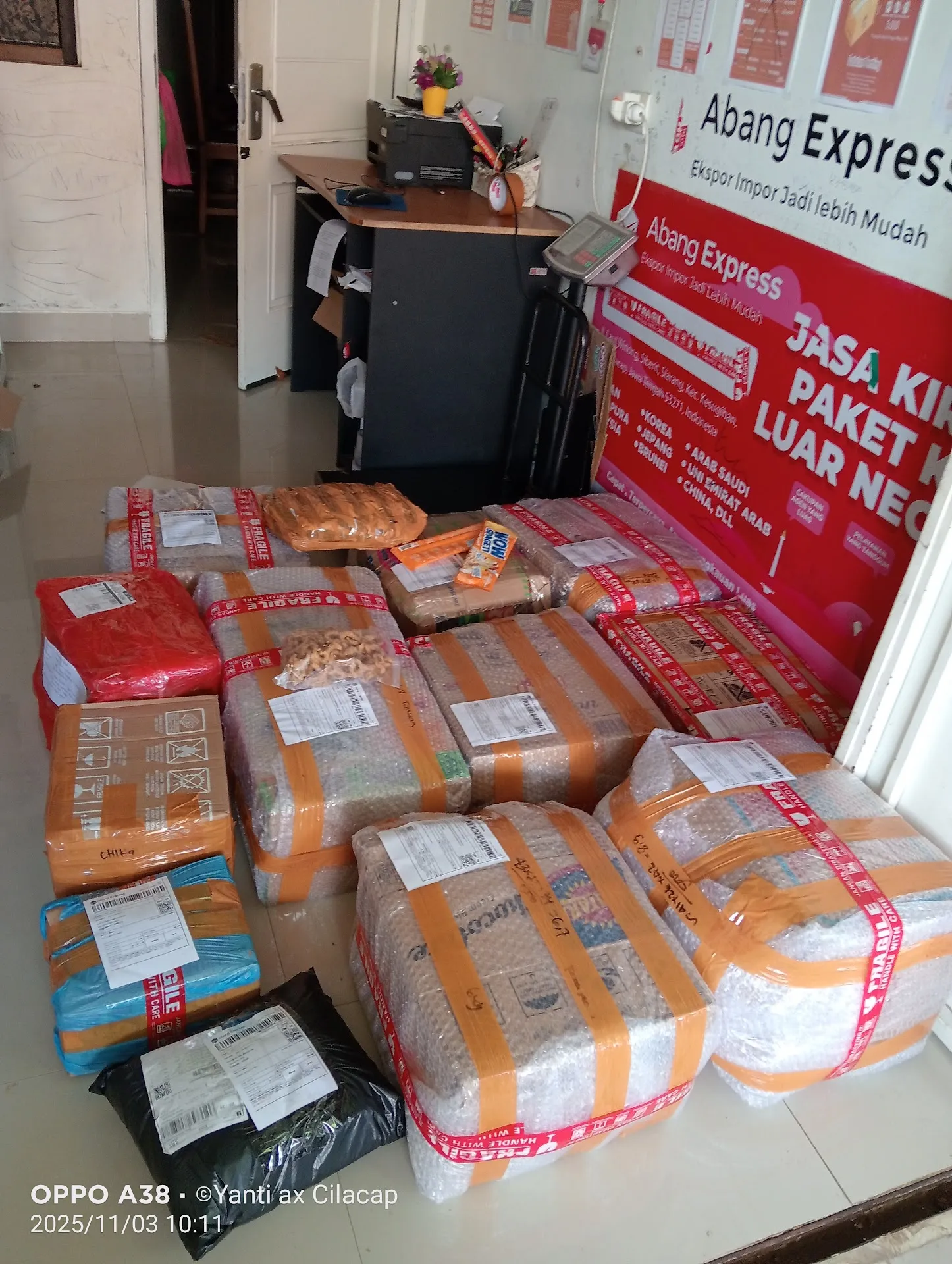 ABANG EXPRESS KESUGIHAN CILACAP