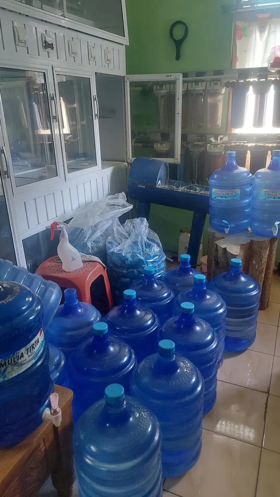 Air Mineral Isi Ulang MULIA TIRTA