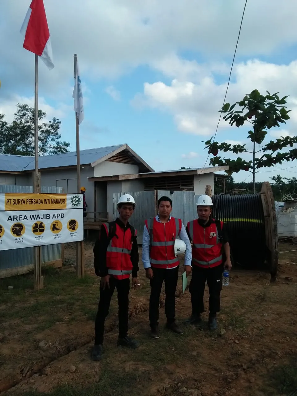 Akmakom