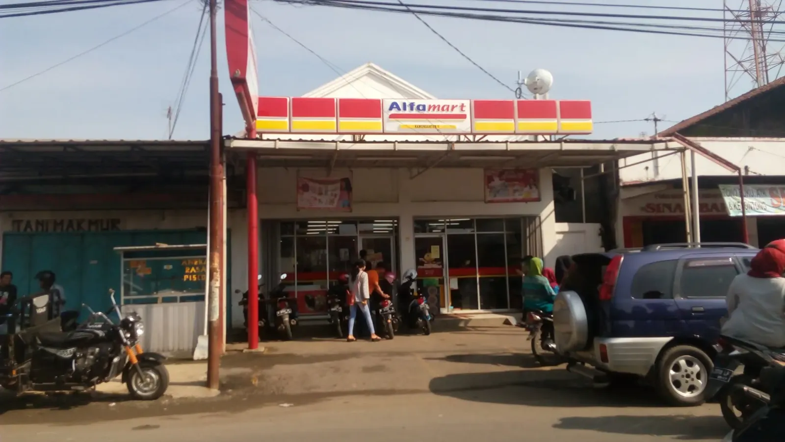 Alfamart Kawunganten 1