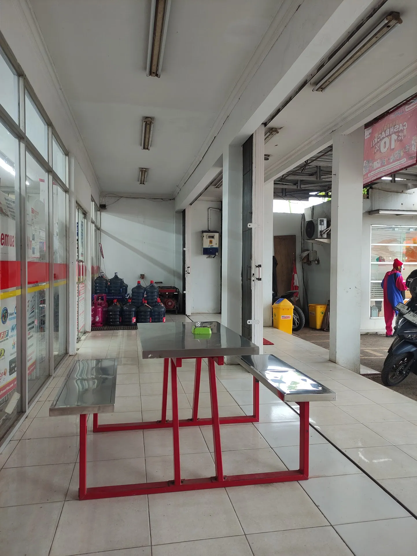 Alfamart Tentara Pelajar