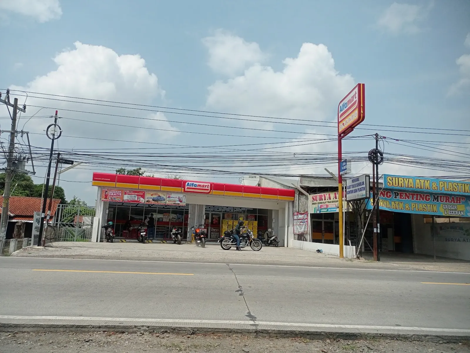 Alfamart Tunjung Jatilawang
