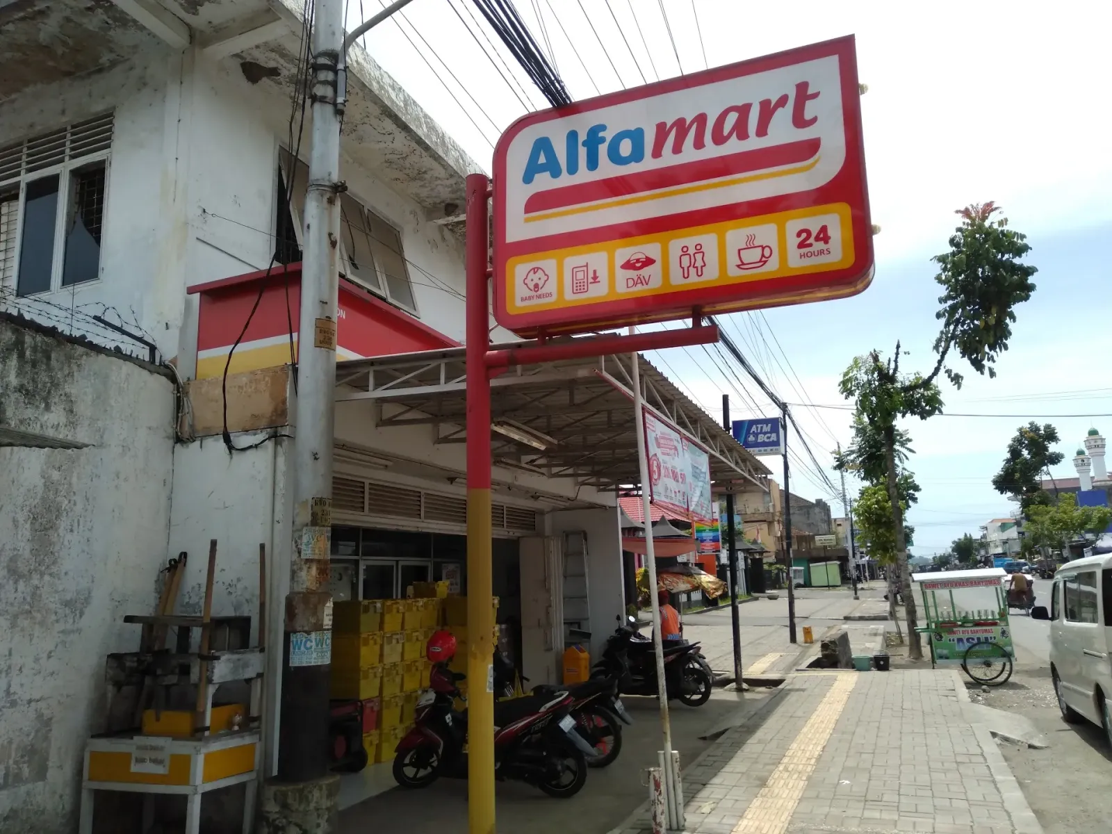 Alfamart Wangon