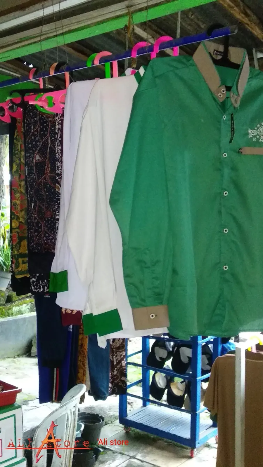 ALI STORE KAWUNGANTEN