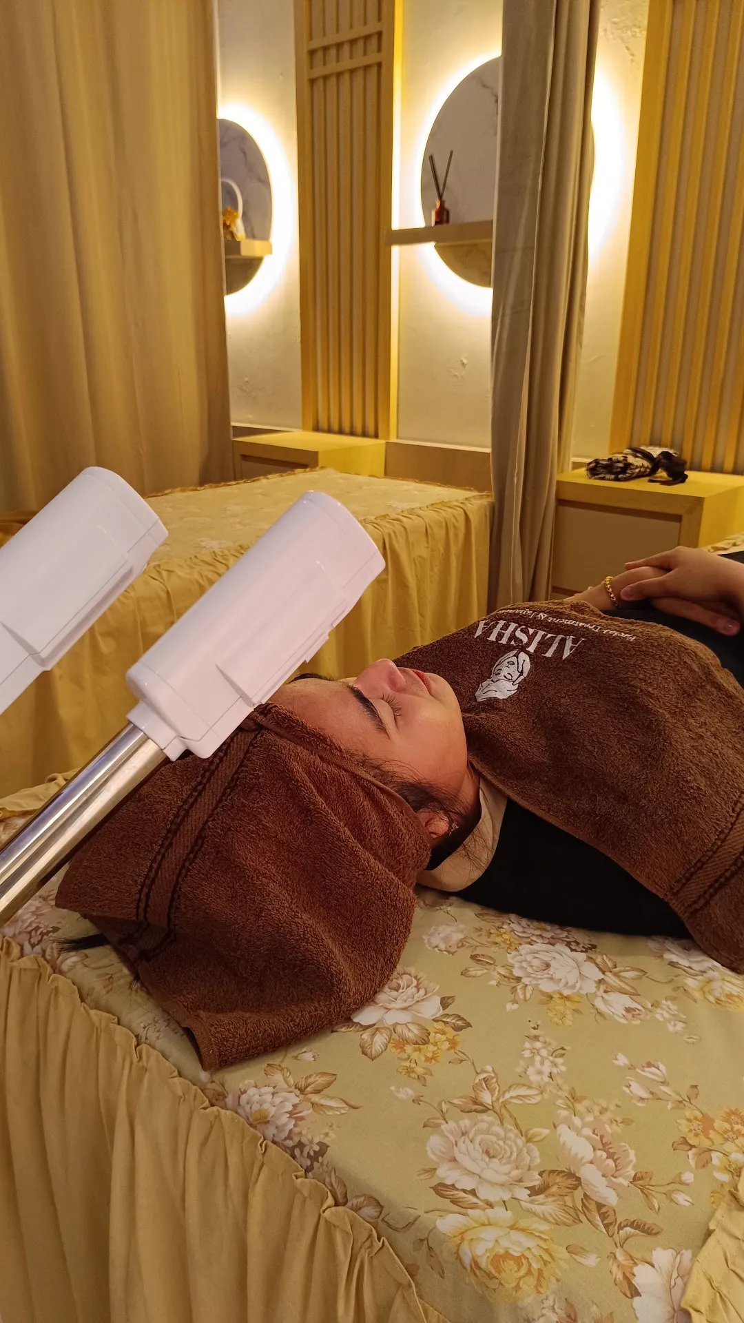 ALISHA Japanese Head Spa, Hair & Facial Treatment