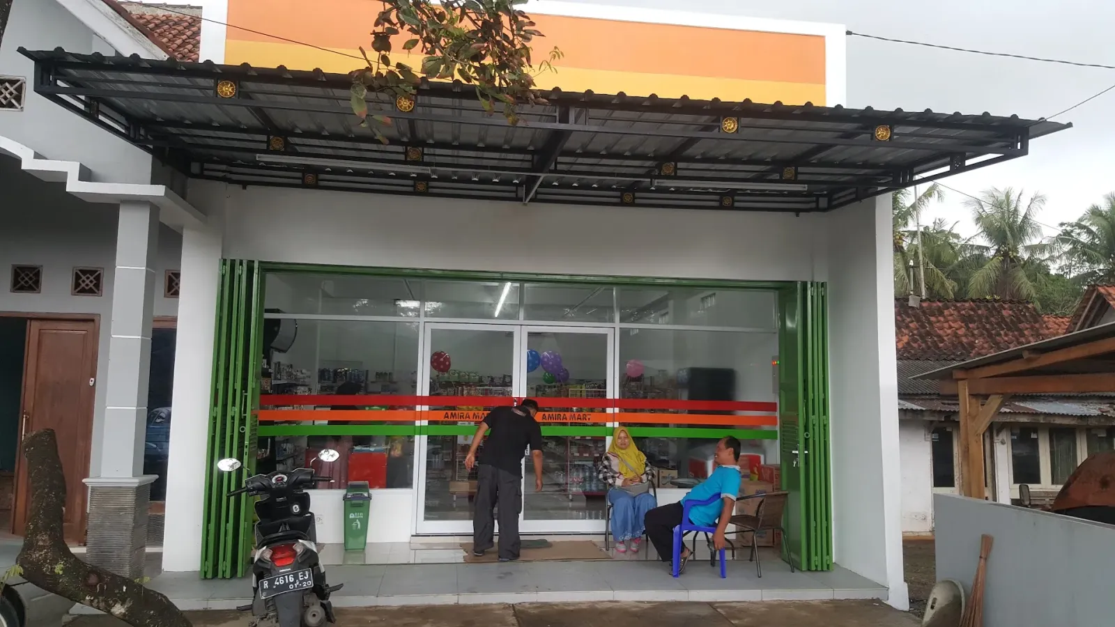 Amira Mart