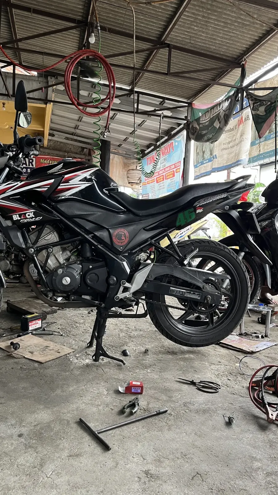 ANGGAR MOTOR