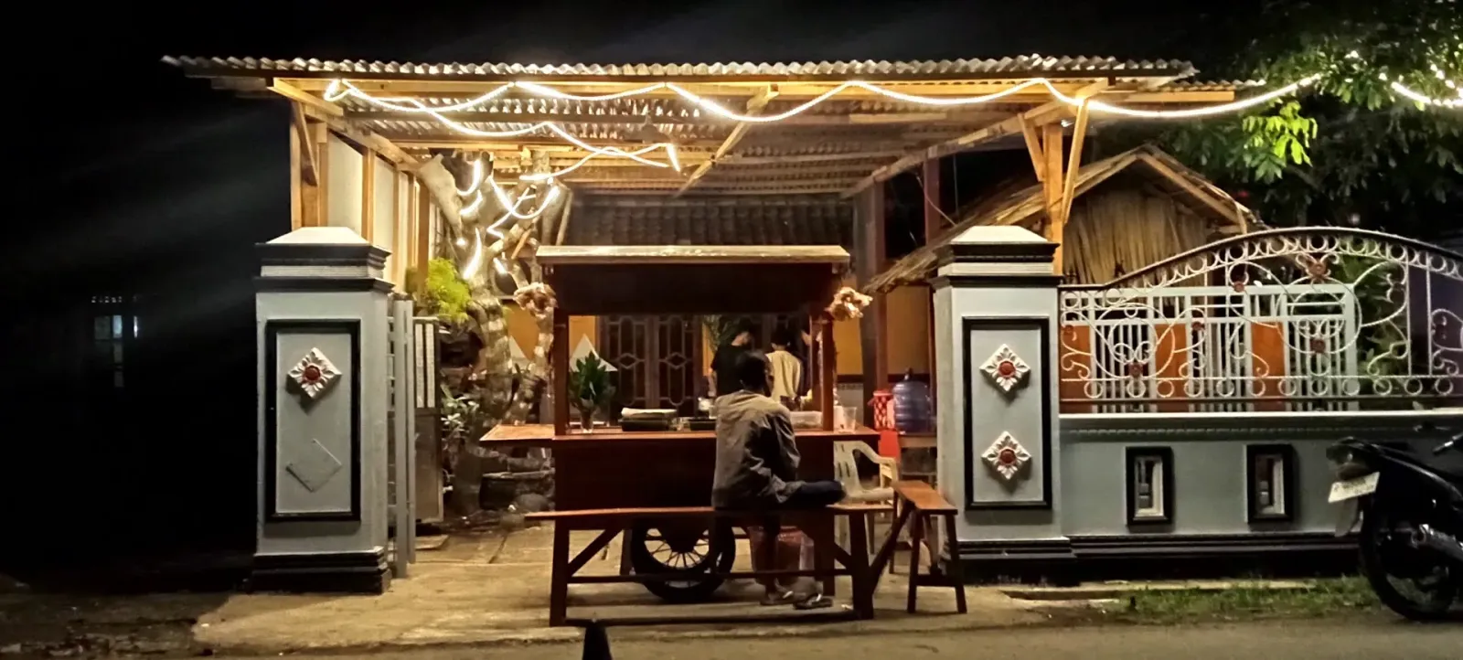 Angkringan DITENGTOGOL