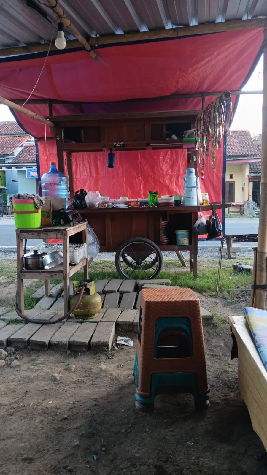 Angkringan limo