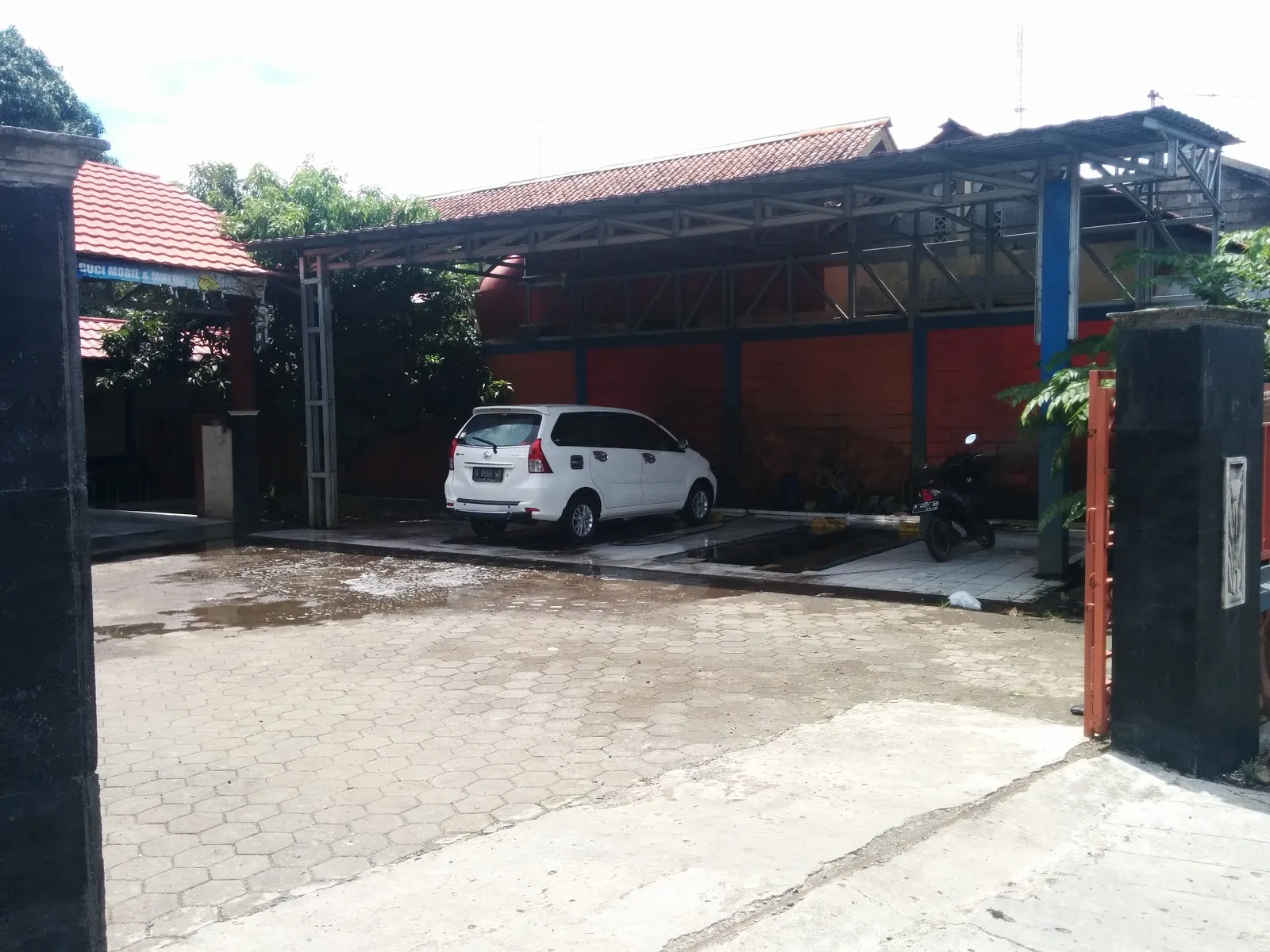 Annisa Car Wash