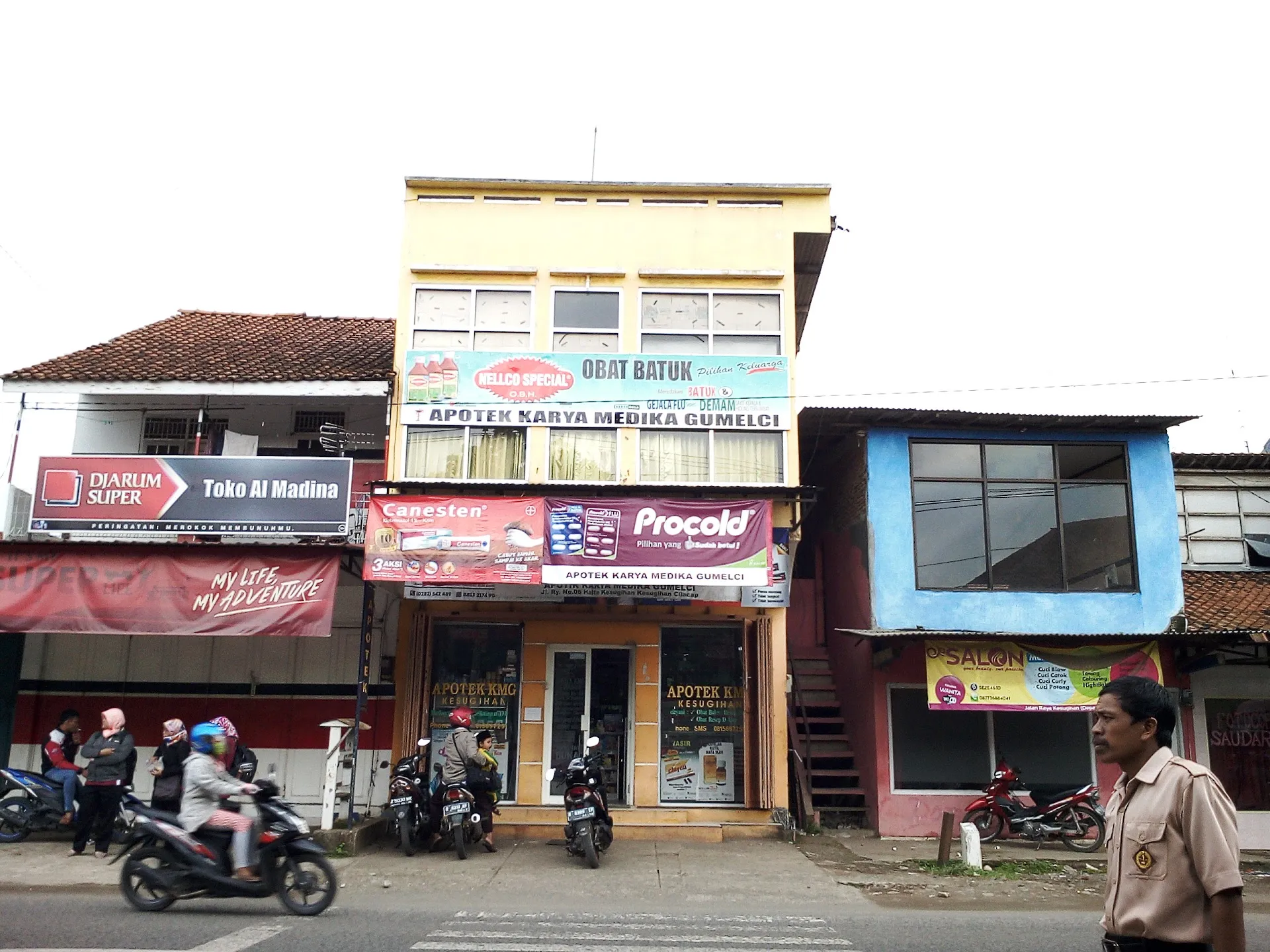 Apotek KMG Kesugihan