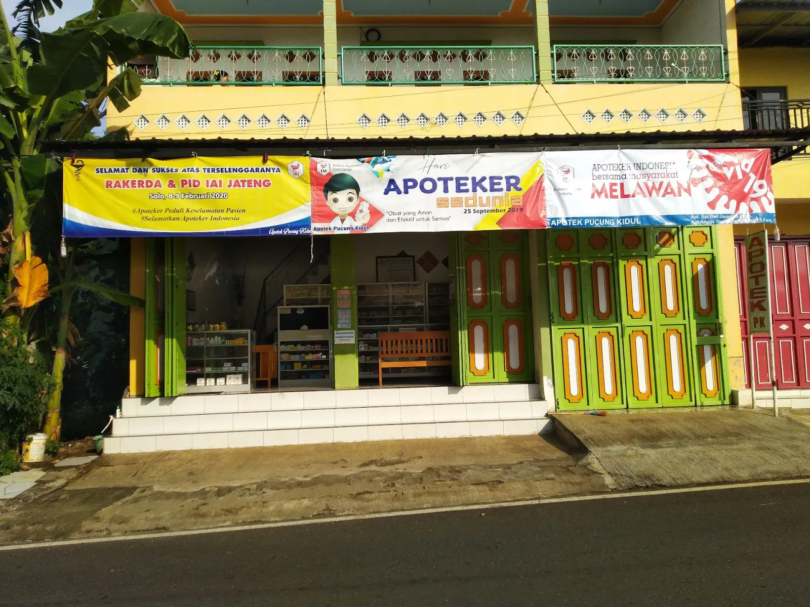Apotek Pucung Kidul