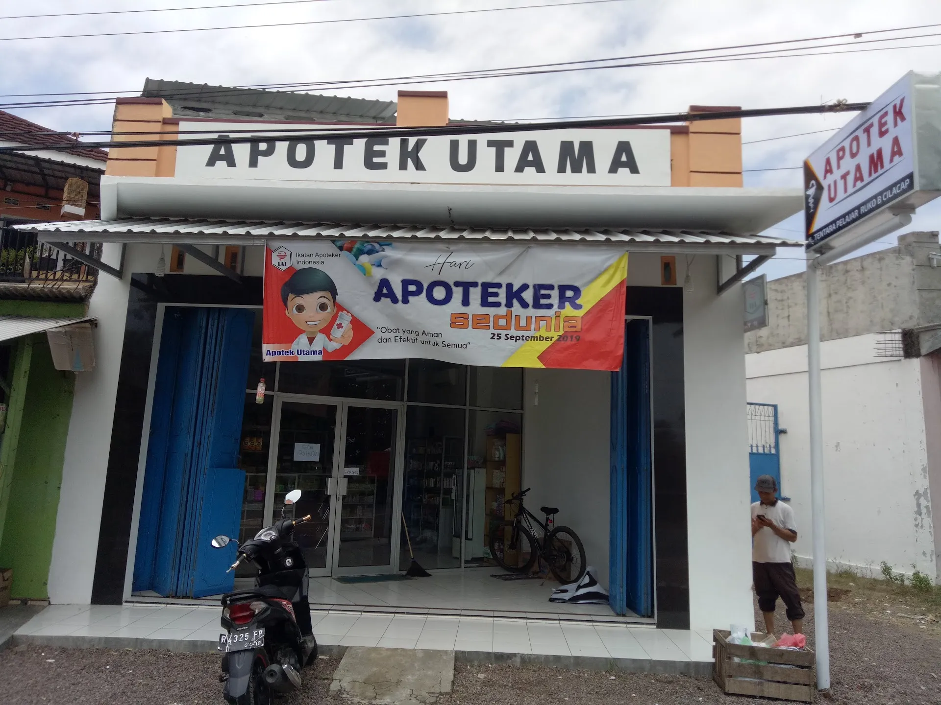 Apotek UTAMA
