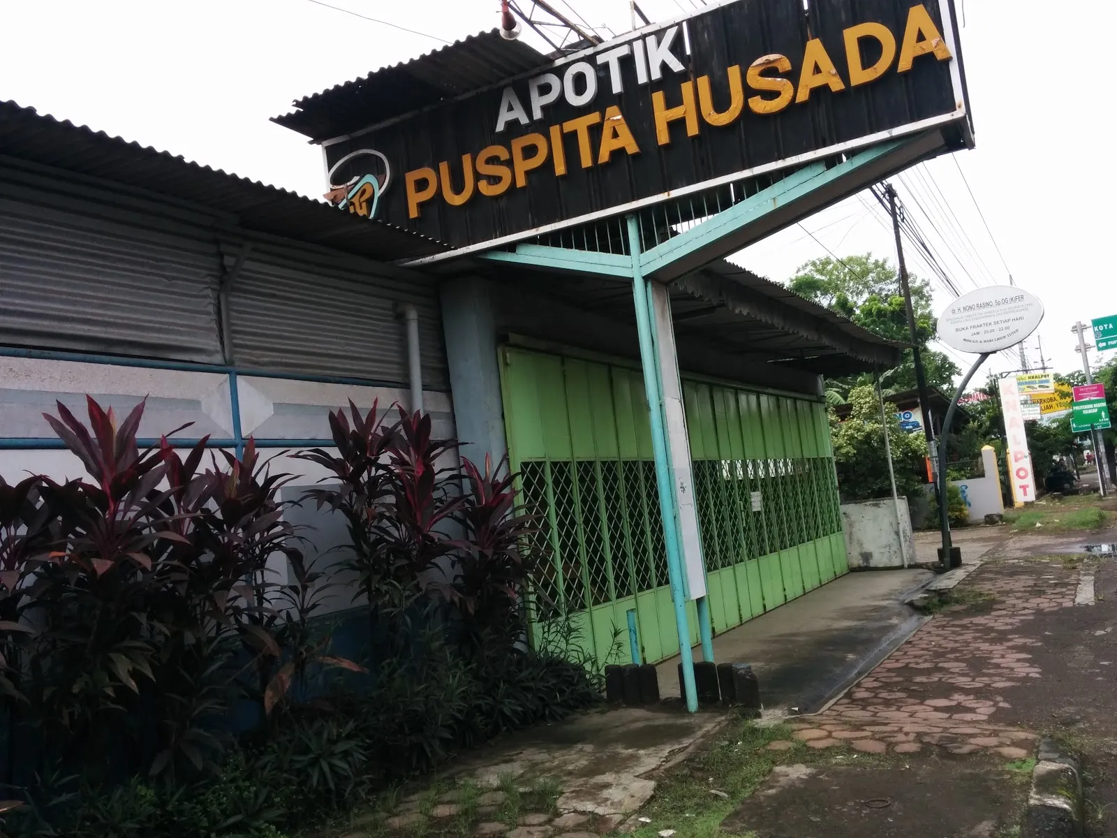 Apotik Puspita Husada