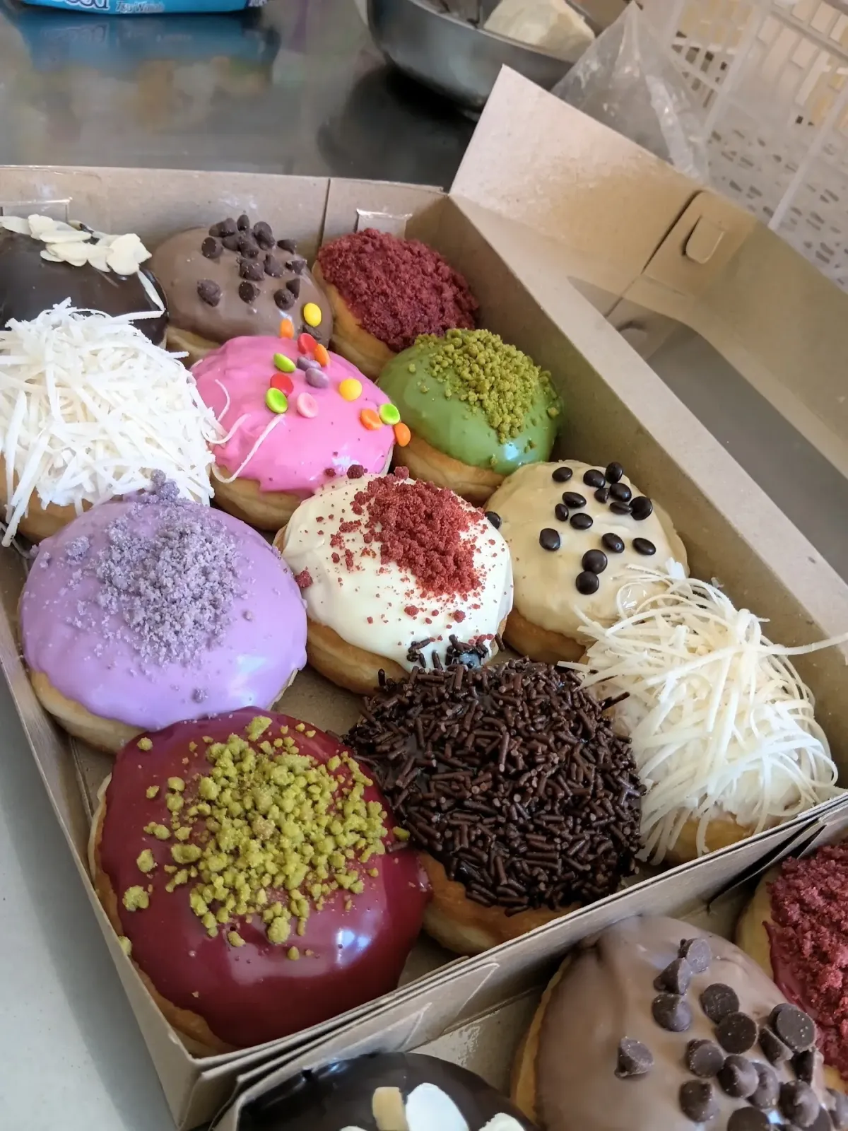 Aqilla Donuts