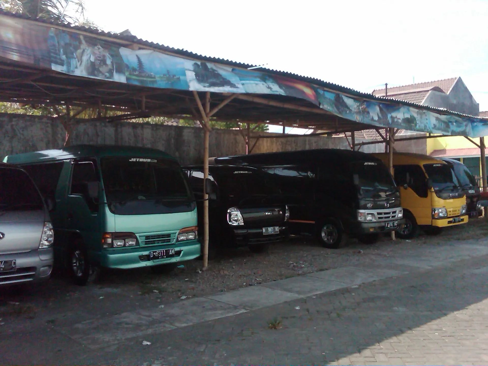 Aqus traveL
