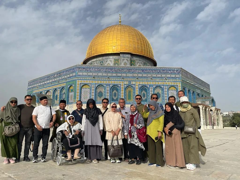 Ardhian Umrah dan Haji Plus | Umrah Cilacap & Umrah 5 Pasti