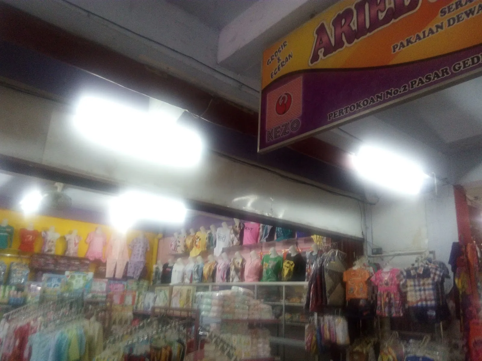 Ariel Busana