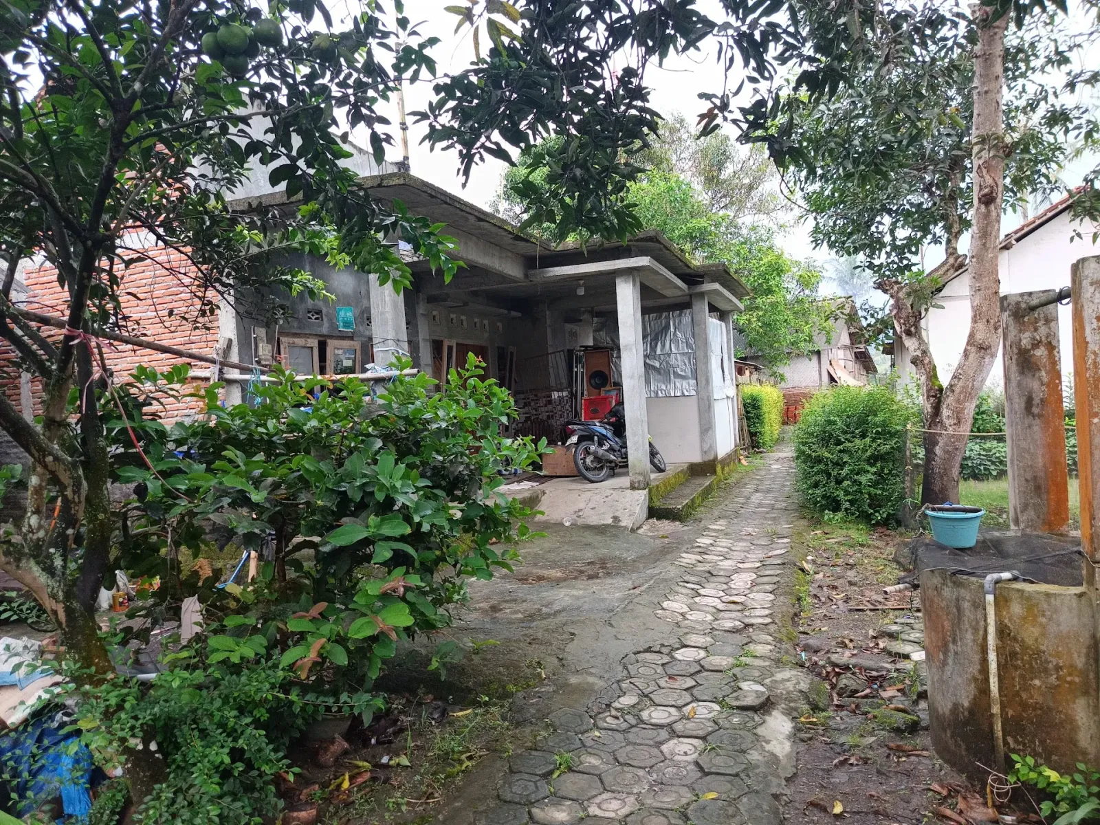 ARIS SABLON PLASTIK KAWUNGANTEN