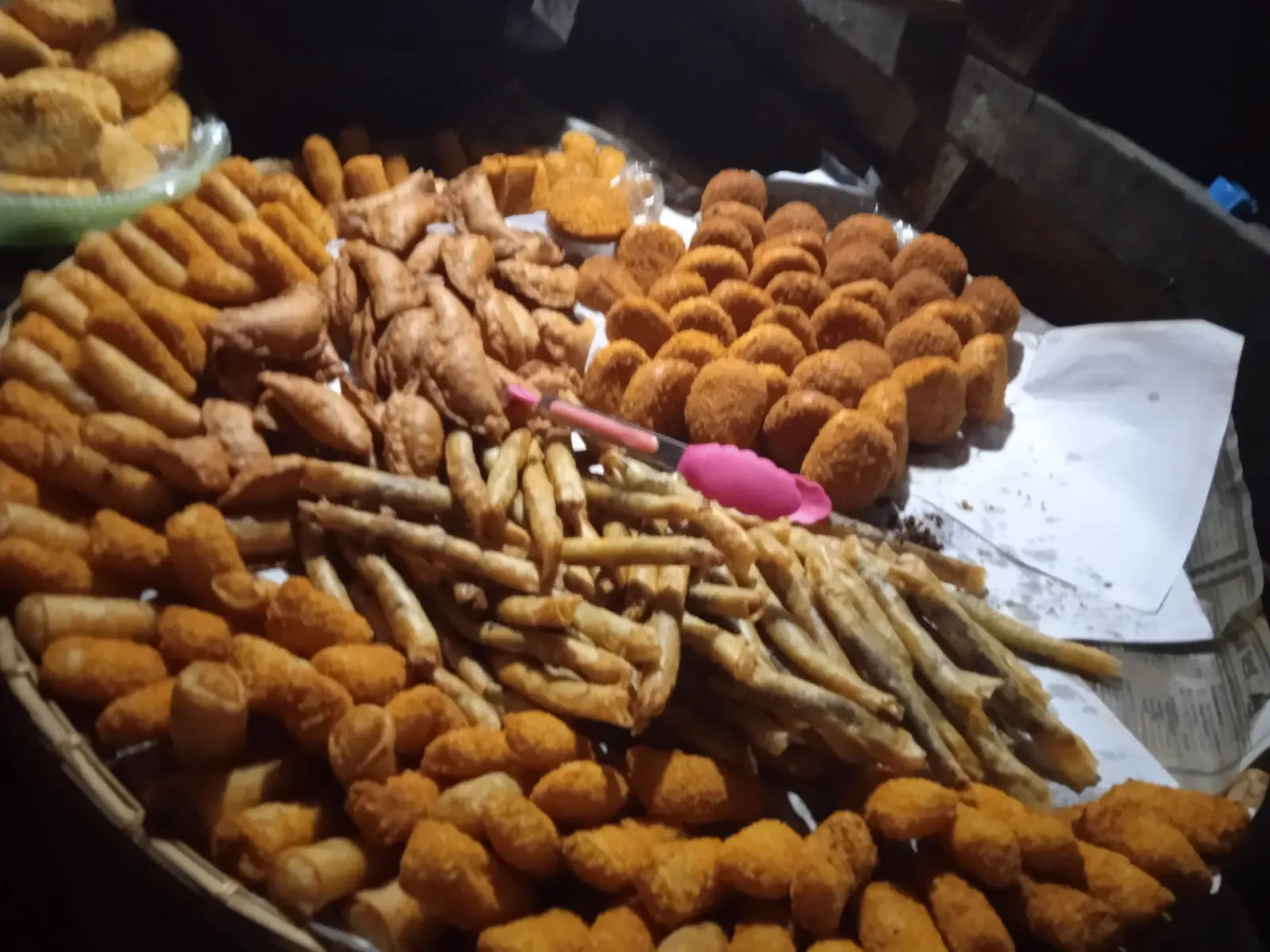 ATIQOH snack & AYAM goreng kampung