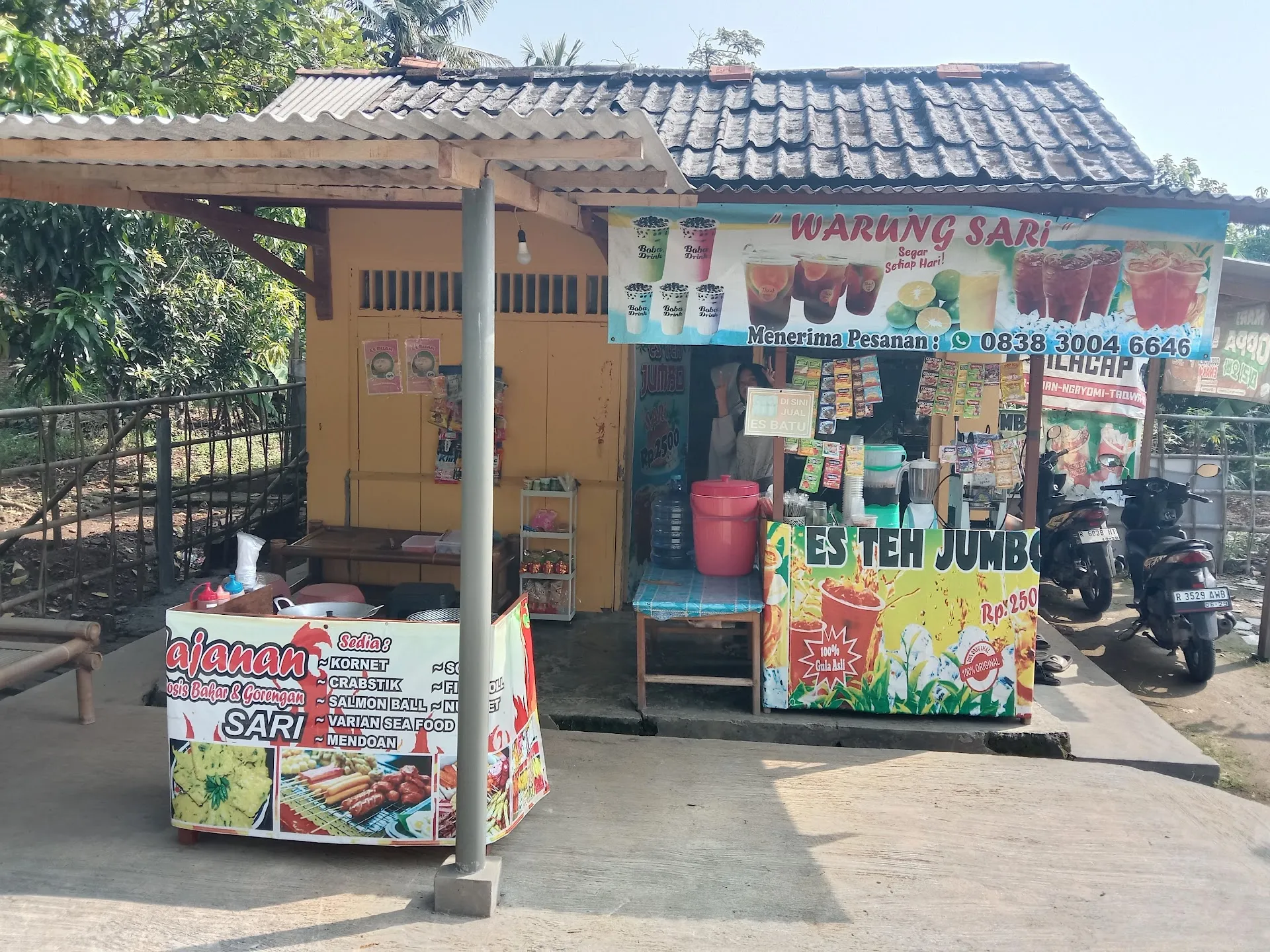 Ayam bakar GSP dan es teh jumbo GSP