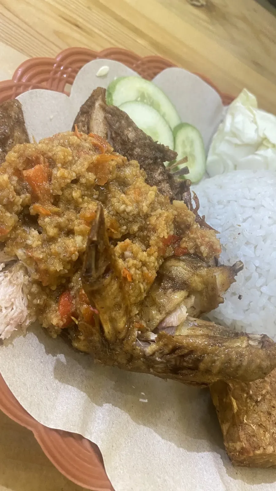 Ayam Gepuk Pak Gembus Cilacap