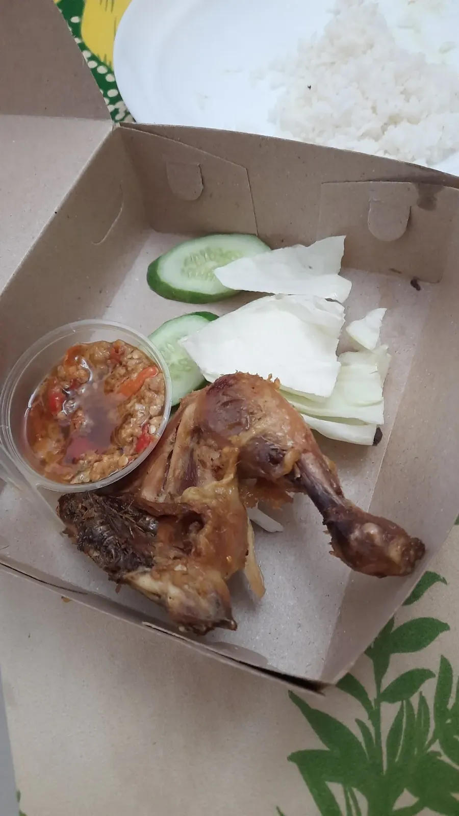 Ayam Gepuk Pak Gembus Cilacap