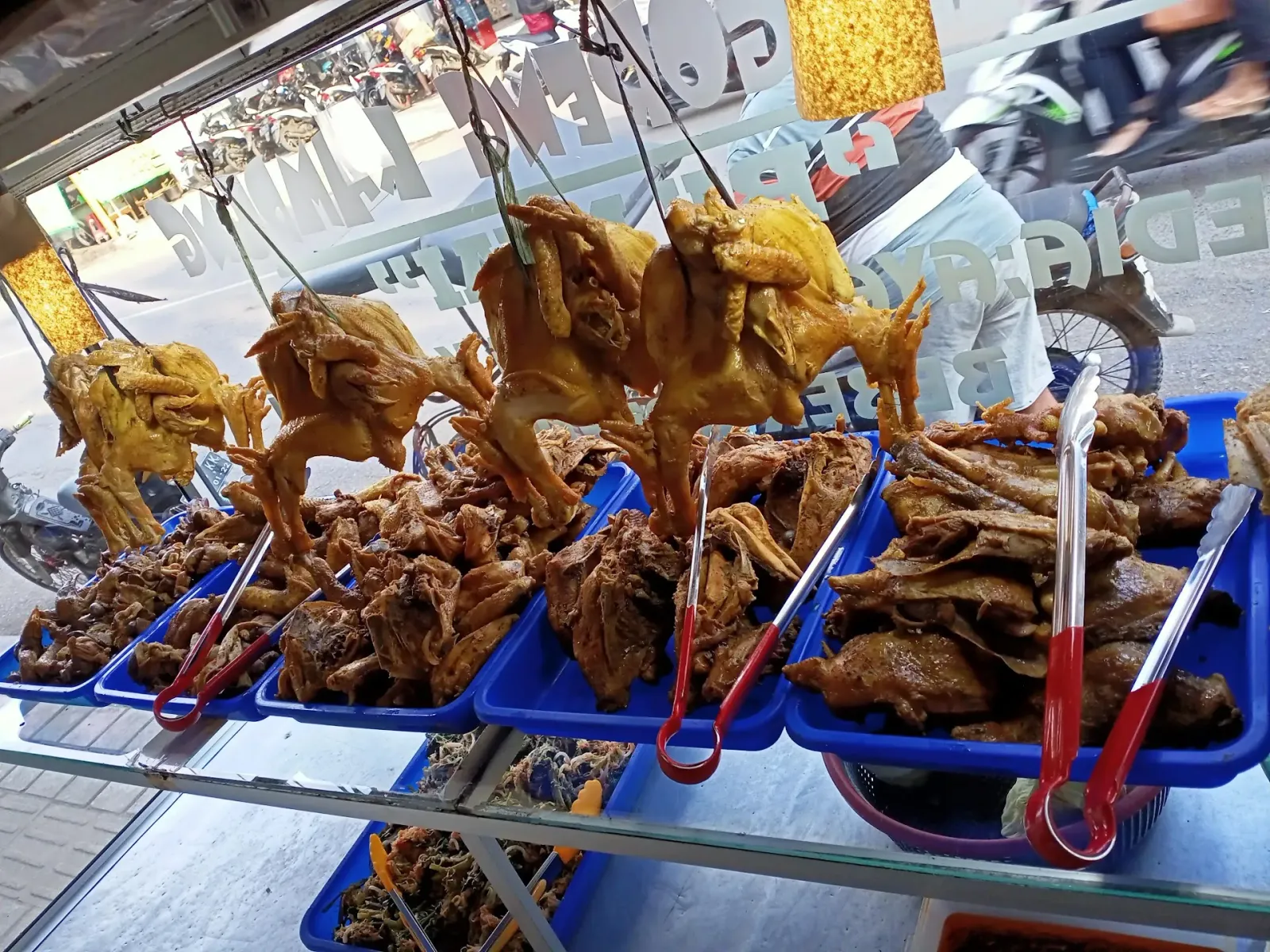 Ayam Goreng Bu Nyai
