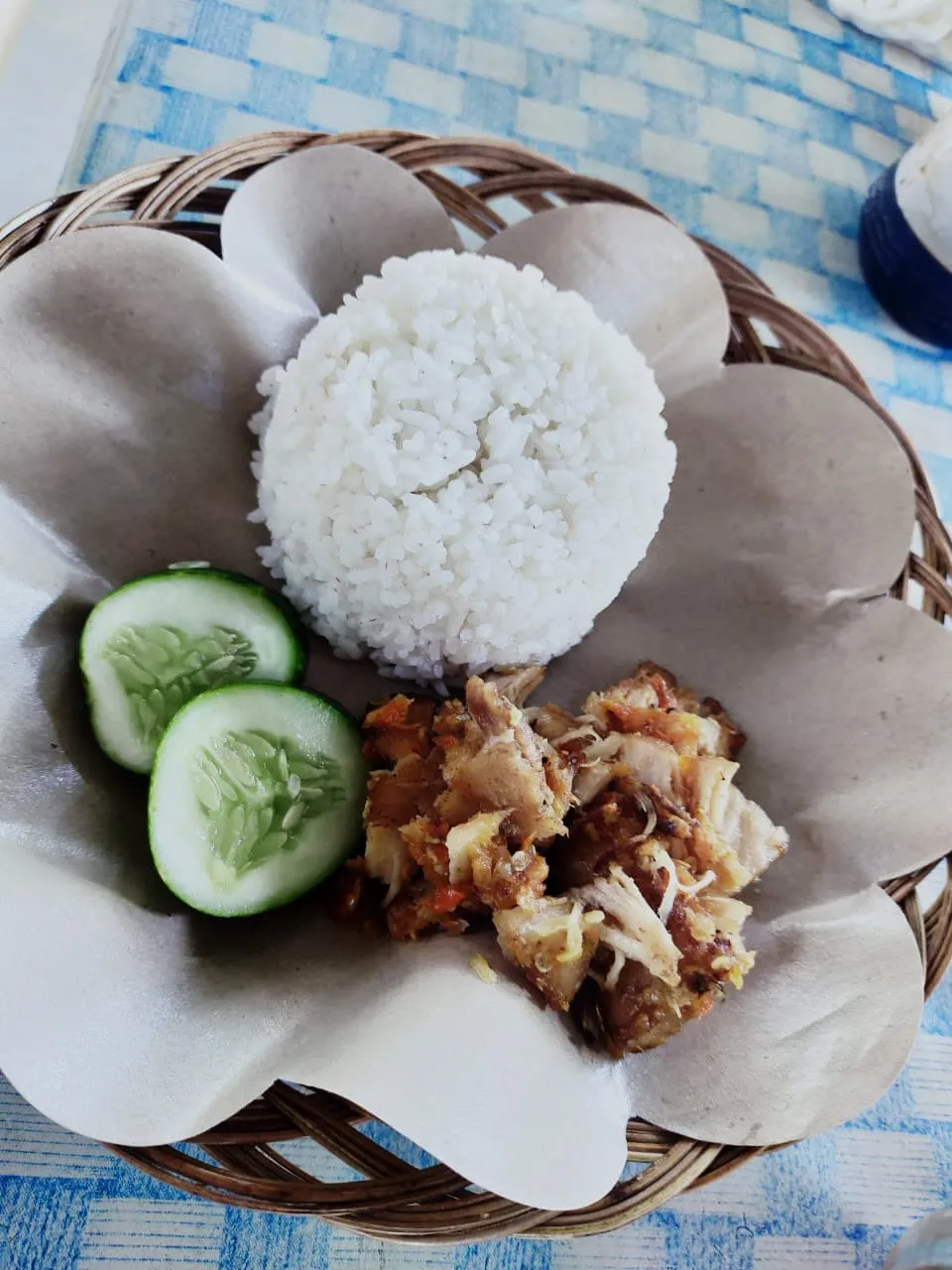 Ayam goreng dan Geprek Ibu Sri Randegan