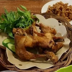 Ayam goreng kremes Sri ngapak