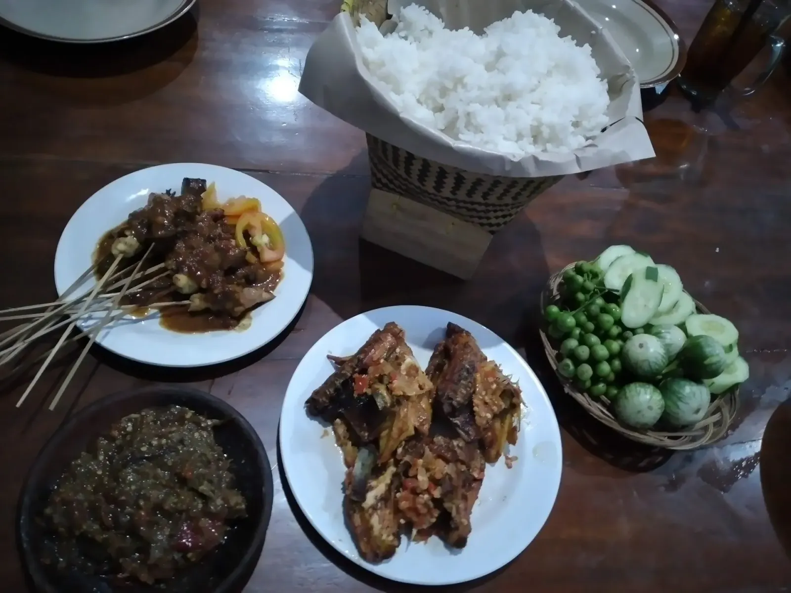 Ayam Goreng Wangon Pak Hafid