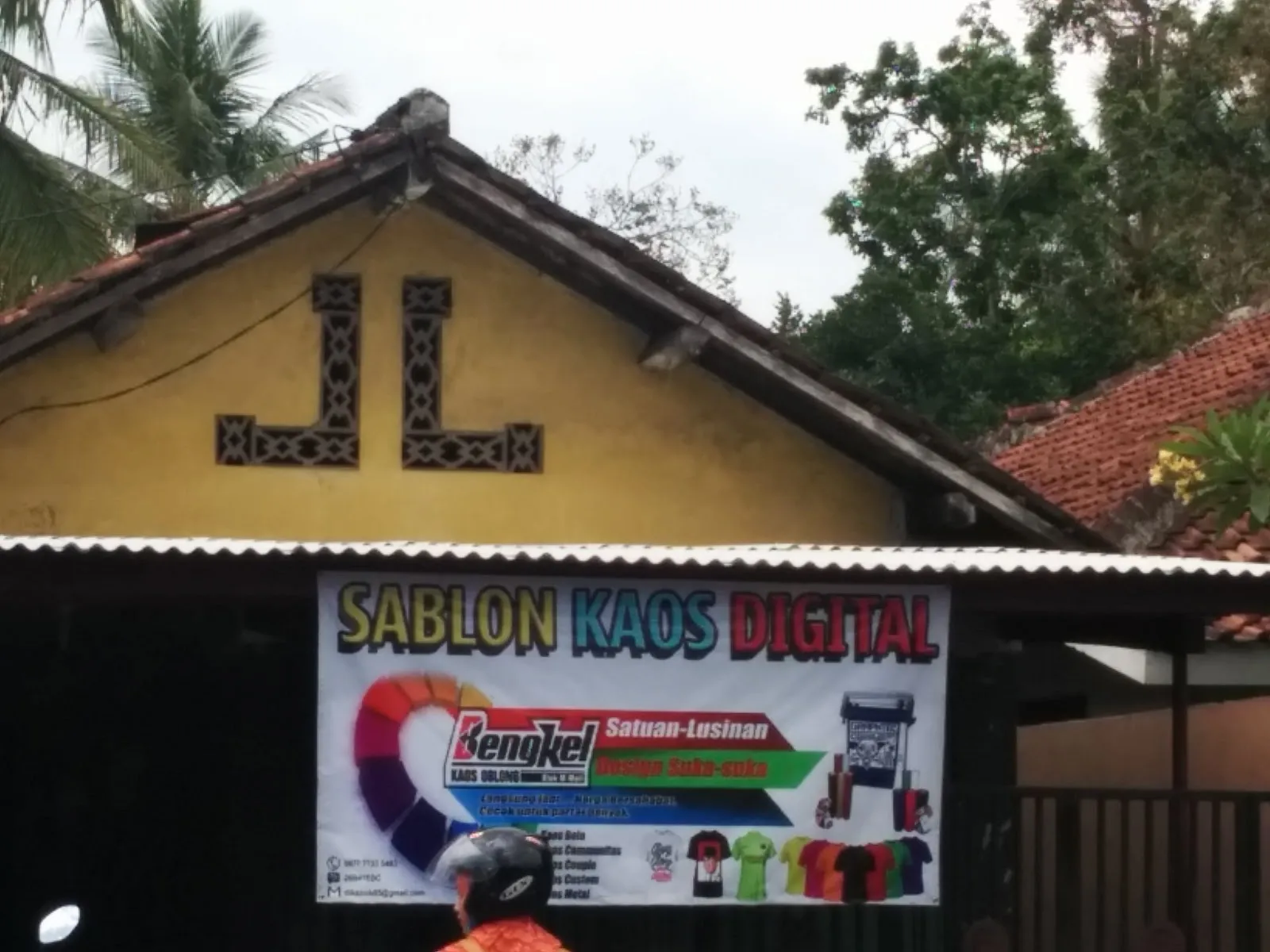 Bachroen Sablon Kaos Digital