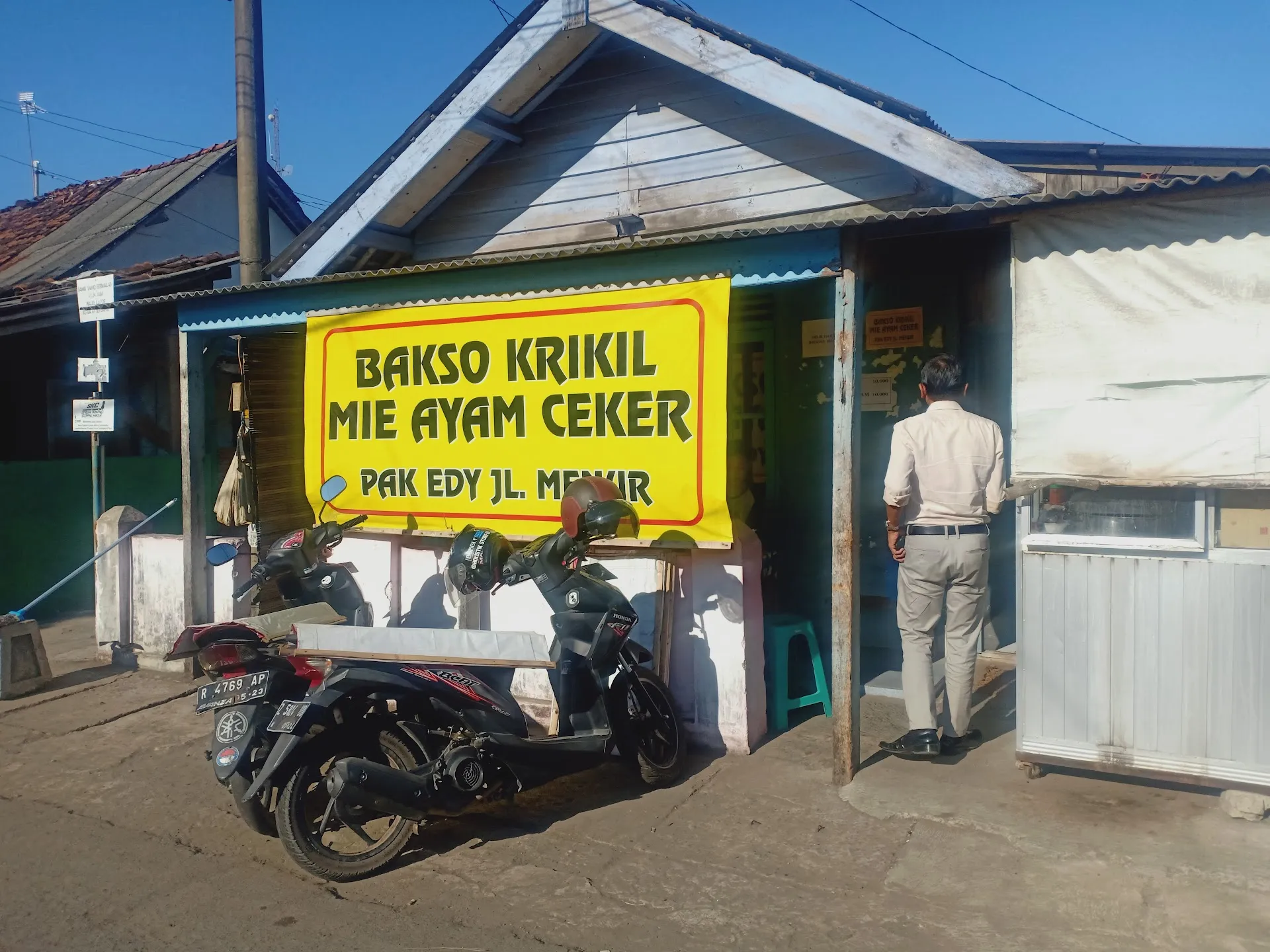 Bakso Krikil Mie Ayam Pak Edy