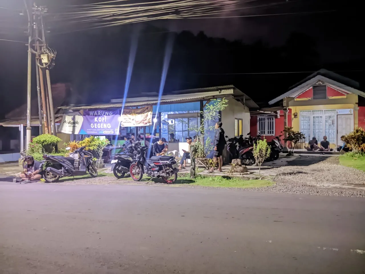 Bakso Lesehan "Sami Duci"