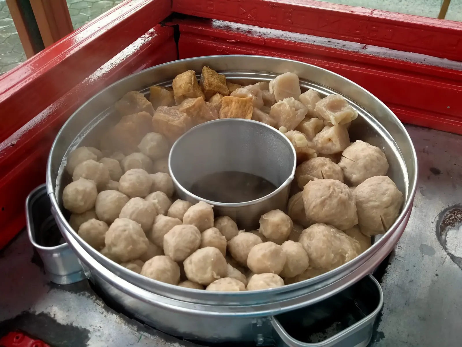 Bakso Malang BMW Kreweng Tritih Lor Jeruklegi Cilacap