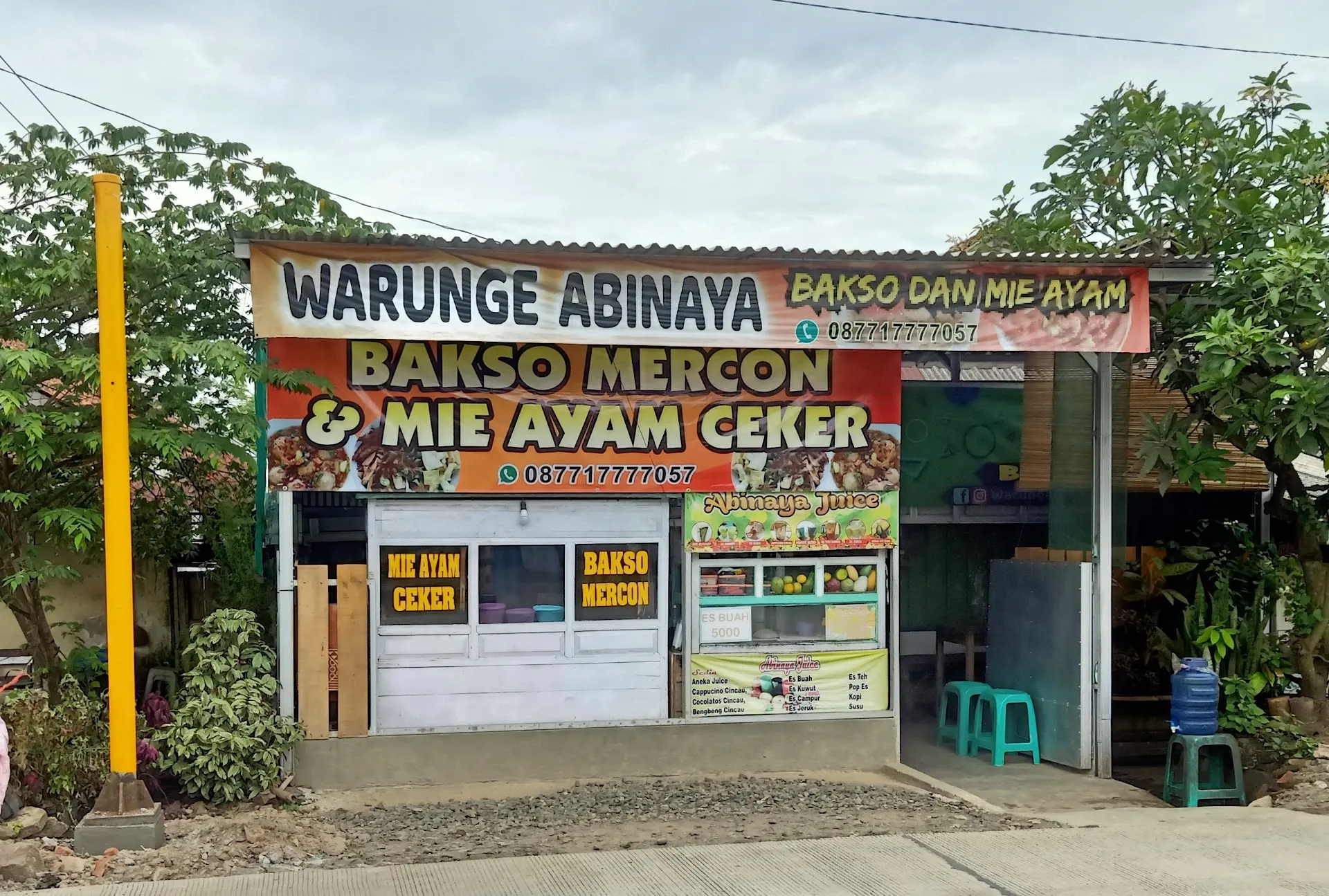 Bakso Mercon Dan Mie Ayam Ceker WARUNGE ABINAYA