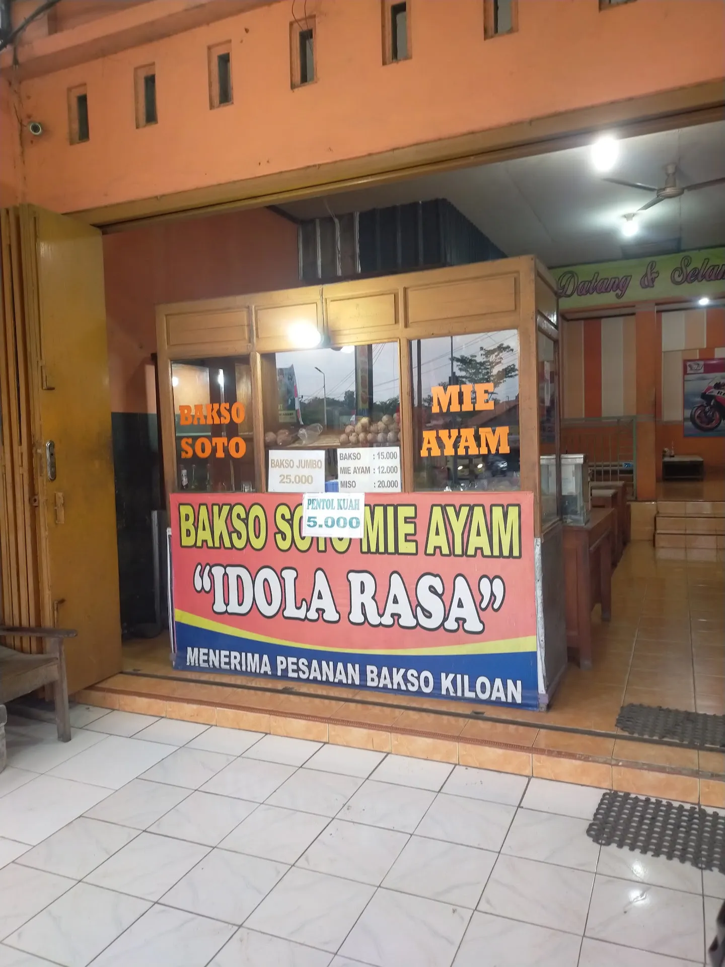 Bakso & Mie Ayam Idola Rasa