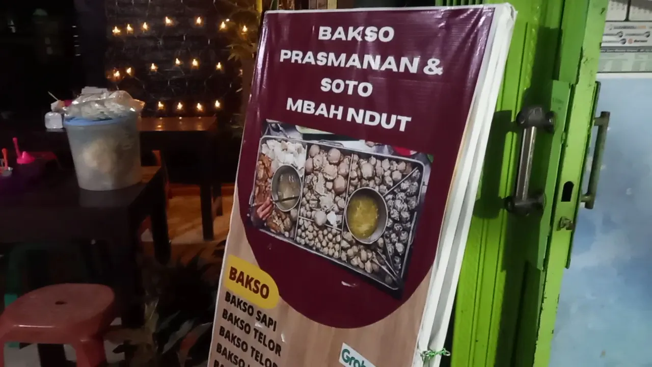 Bakso Prasmanan & Soto Mbah Ndut