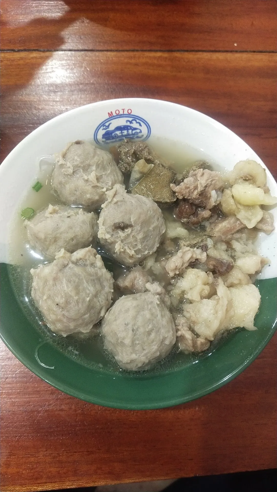 Bakso solo wakehe pak haji yadi