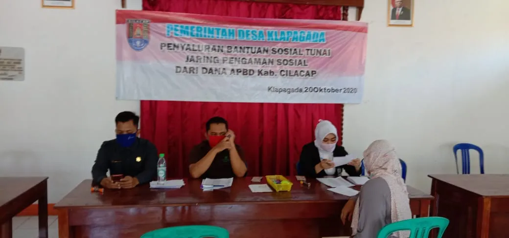 Balai Desa Klapagada