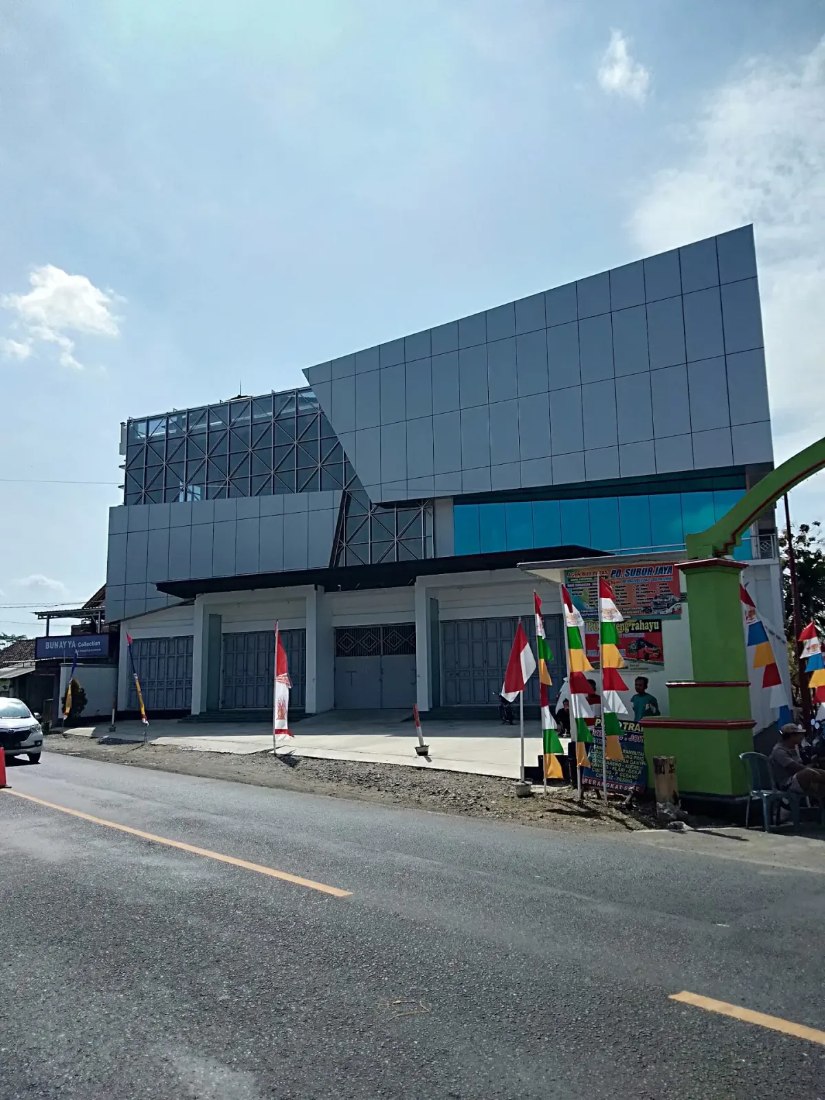 Balai Desa Maoslor
