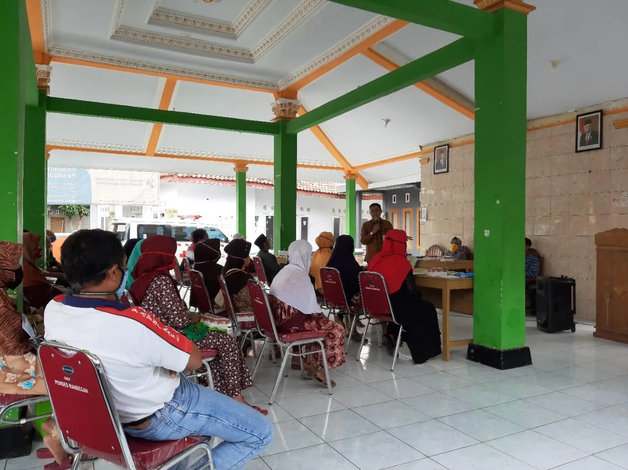 Balai Desa Randegan