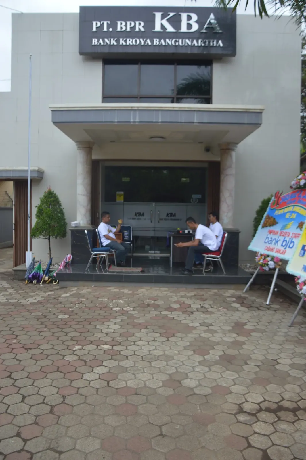 BANK KROYA BANGUNARTHA