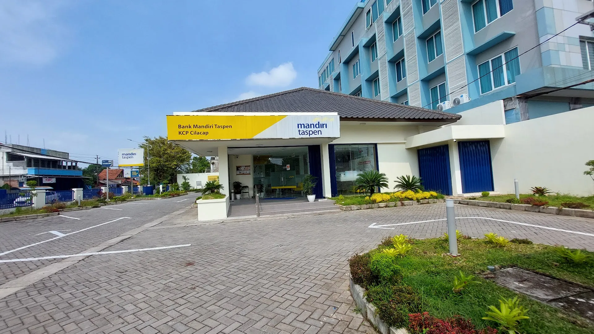 Bank Mandiri Taspen KCP Cilacap