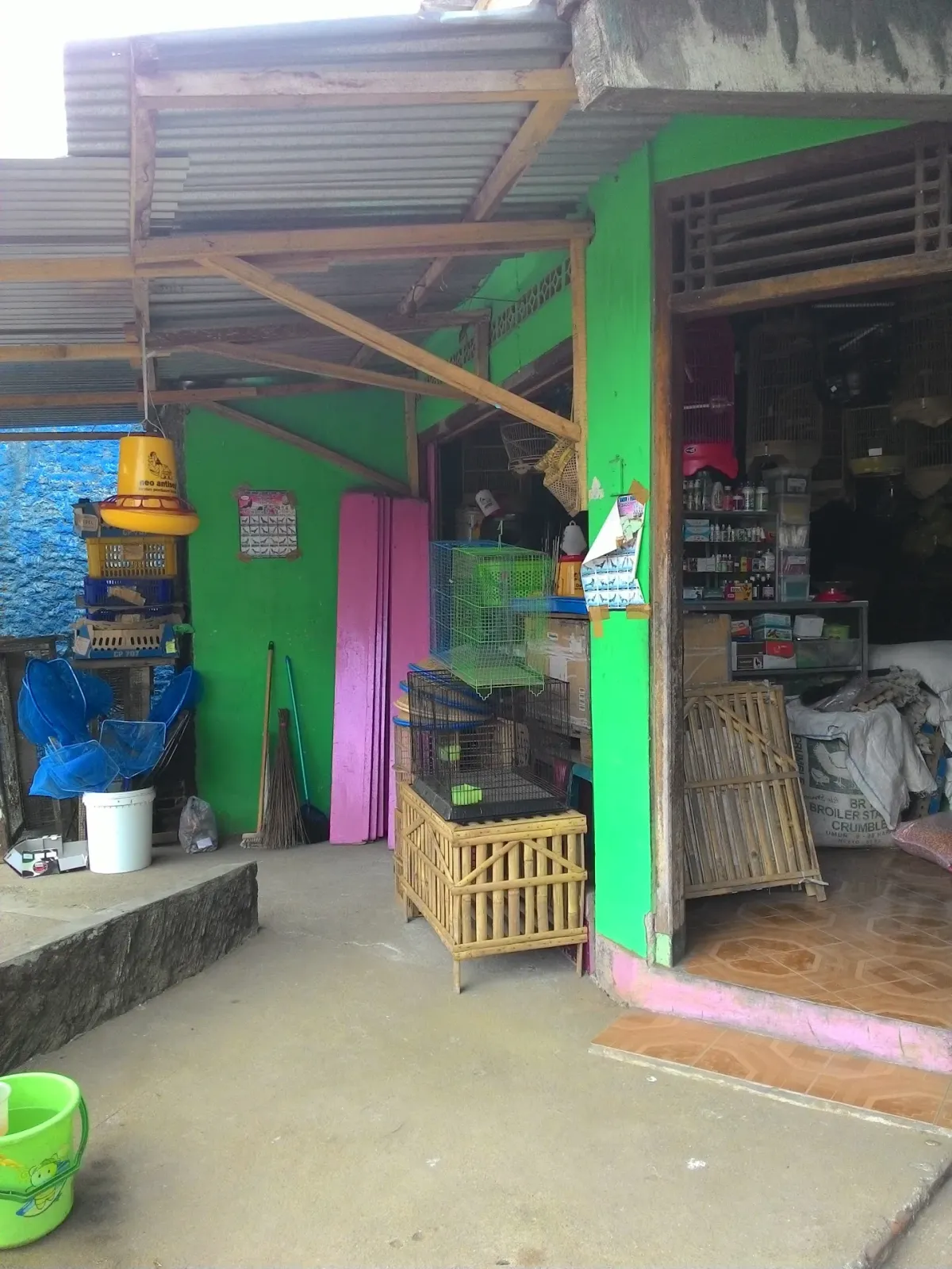 Barokah Poultry Shop /Toko pakan ternak