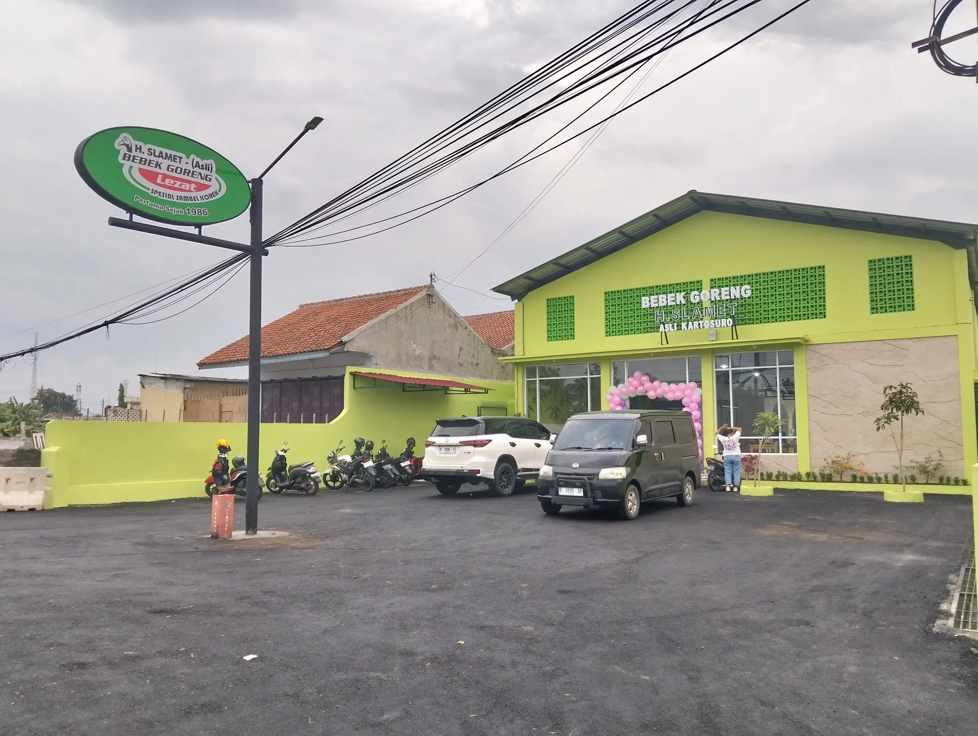 Bebek Goreng H Slamet, Cilacap