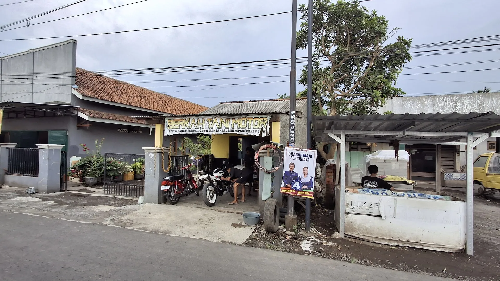 BERKAH TANI MOTOR Workshop