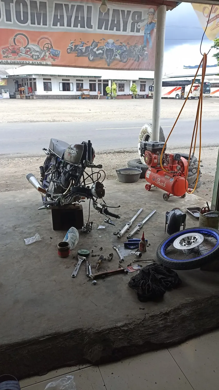BENGKEL BRYAN MOTOR