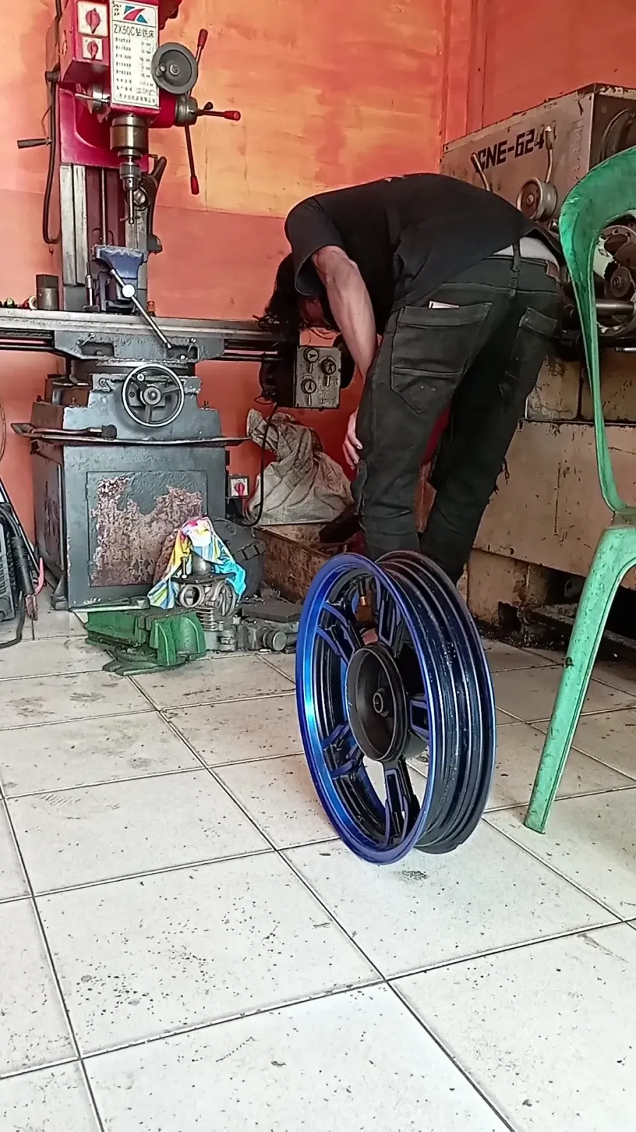 Bengkel bubut dan kolter motor